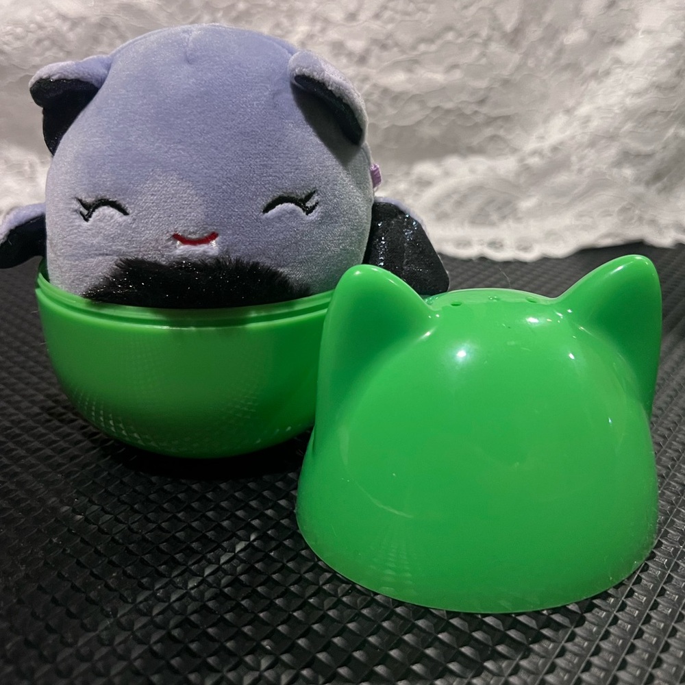⚡️NWT 4” Joldy the Purple Bat 2023 Halloween Squishmallow Capsule